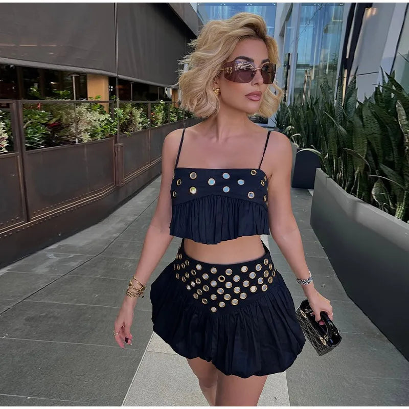 Structured crop top detail on the Capri set