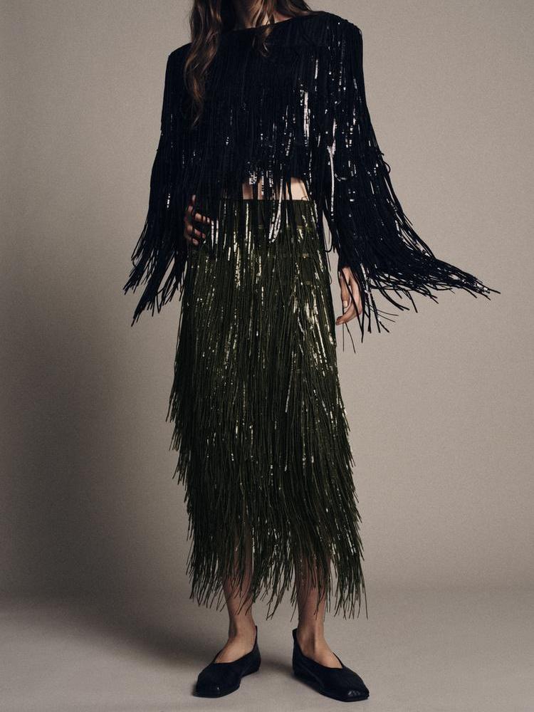 Front view of the Elara fringe midi skirt